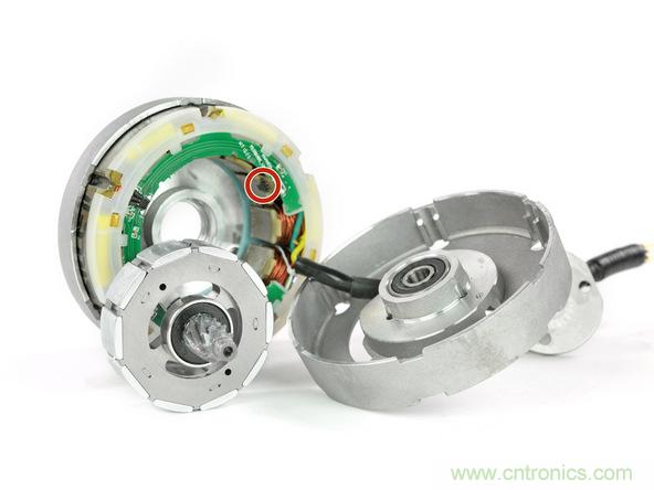 從電池到傳感器，完整拆解小米智能自行車