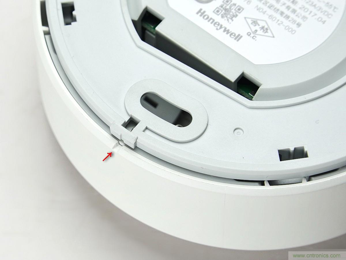 小米煙霧報警器拆解：一顆電池可用五年是如何做到的？