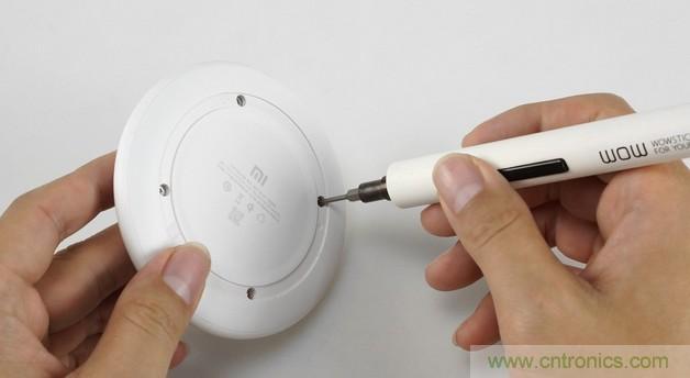 拆解對比：系出同門，小米、紫米無線充電器的差別有多大？