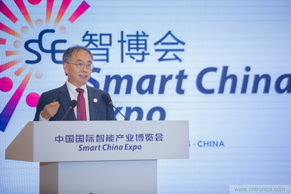 新思科技亮相中國國際智能產(chǎn)業(yè)博覽會，推動中國汽車電子產(chǎn)業(yè)智能化的新生態(tài)體系建設(shè)