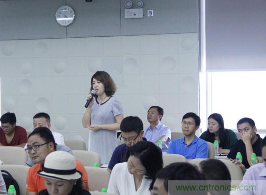 長江商學(xué)院教授李洋：企業(yè)應(yīng)該怎樣進(jìn)行品牌建設(shè)和精細(xì)化營銷？