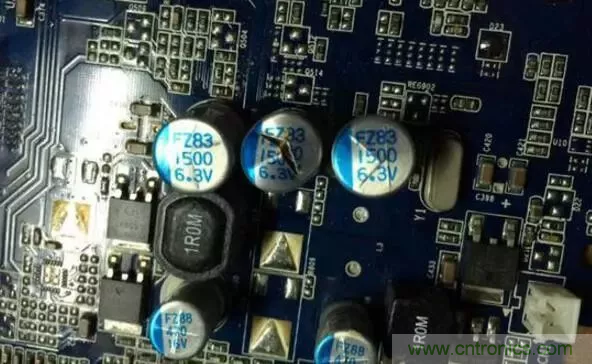 電容擊穿是開路還是短路？電容擊穿原因是什么？