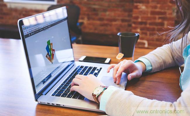 打卡&ldquo;未來工作&rdquo;，VDI存儲(chǔ)當(dāng)然是全閃存