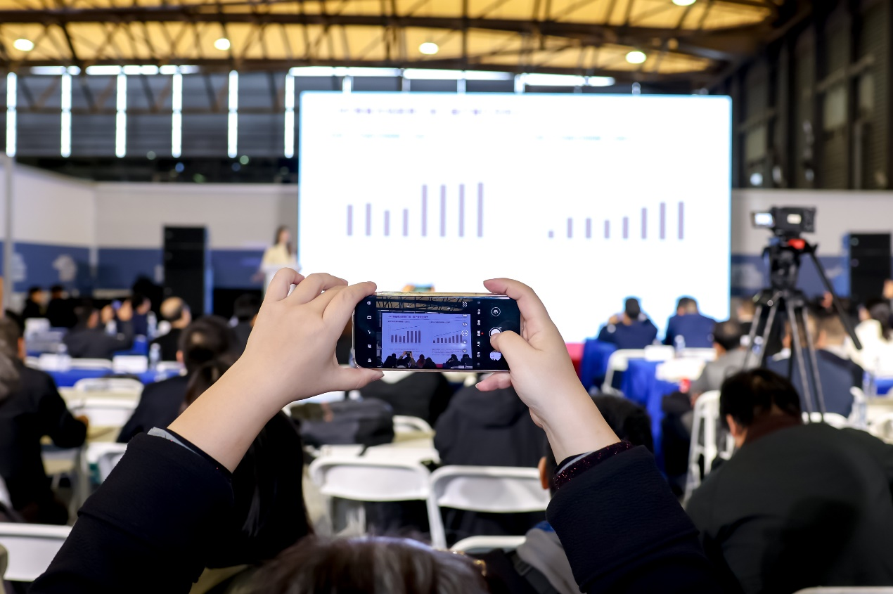 中國電子展組委會聯(lián)袂電子制造產(chǎn)業(yè)聯(lián)盟：四地探企，智啟新程