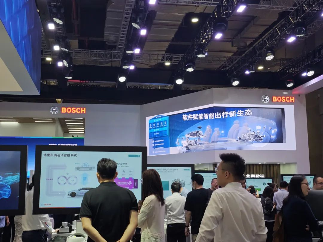 從智能座艙到駕控大腦：AMTS帶你暢游上海車(chē)展黑科技海洋