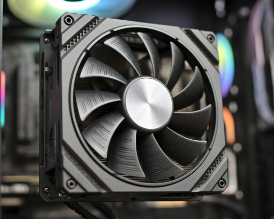 CPU總是過(guò)熱降頻？工程師教你只看這5個(gè)核心參數(shù)，選出高性?xún)r(jià)比靜音風(fēng)扇